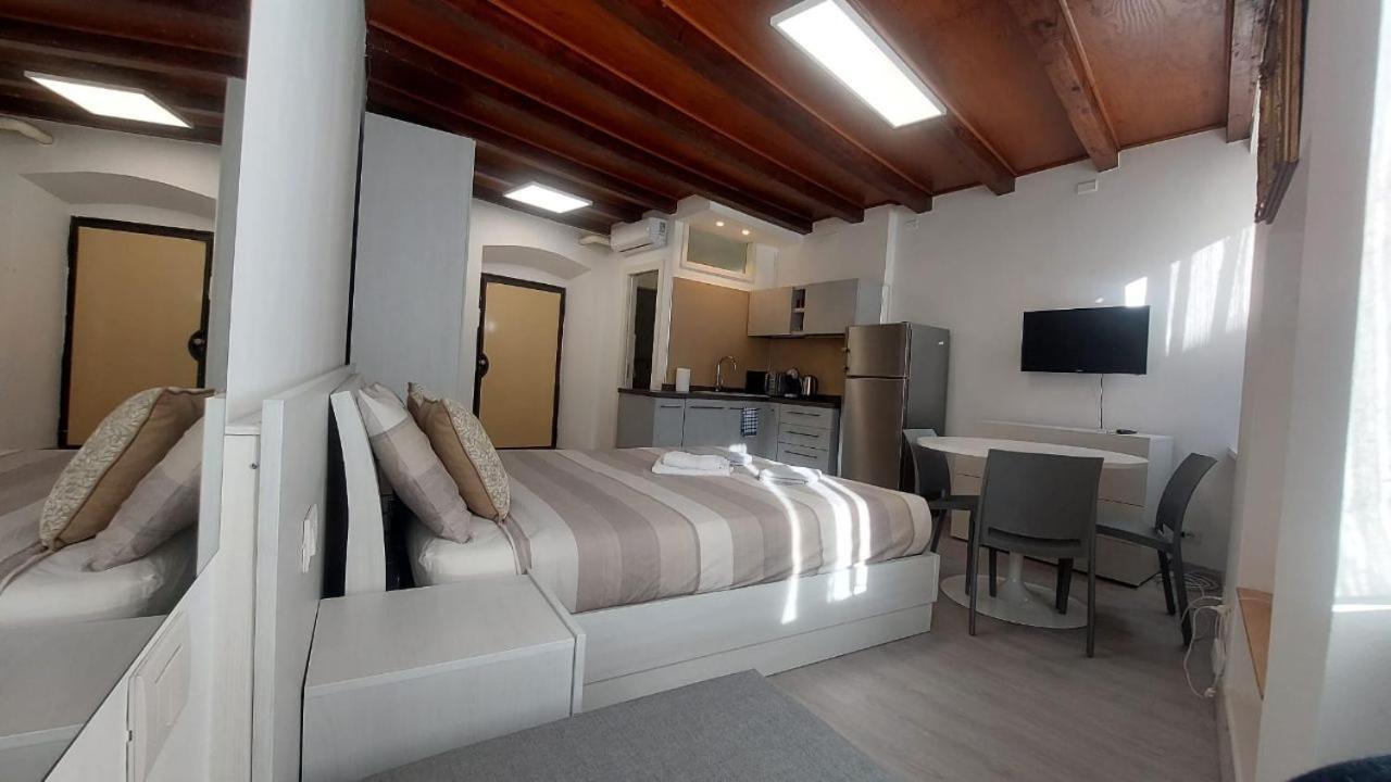 Loftcentre Apartman Bergamo Kültér fotó